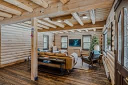 Blue & Sonny Hollow, Modern Cabin with Firepit - Image 4