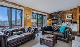 Screened-Porch Home, Killington Views & Pet-Friendly - Image 2