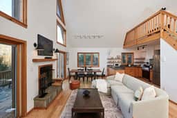 Woodland Chalet, Fire Pit, Deck & Forest Views, 3-Bed - Image 5