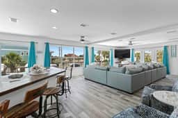 Destin Home with Pool, Deeded Beach & Tiki Cruise - Image 2