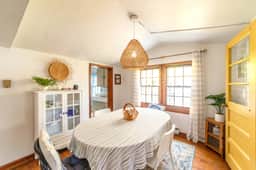 Wild Blue Cottage, Steps from the Beach - Image 4