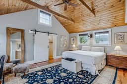 Saskadena Lodge with Game Room, near Ski Hill - Image 4
