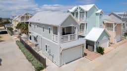 Sea Shack, Triple Decks, Pool & Beach Boardwalk - Image 5