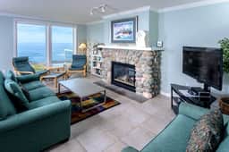Paradise Regained Condo, Whale Watching & Pool - Image 4
