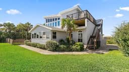 Carpe Beachiem Home, Ocean Views & Dual Decks - Image 5