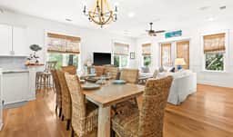Santa Rosa Home with Private Balcony & Shared Pool - Image 2