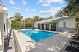 Driftwood Place Cottage with Heated Pool & Beach Access - Image 2