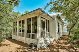Driftwood Place Cottage with Heated Pool & Beach Access - Image 5
