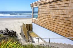The Perfect Wave, Hot Tub, Fireplace & Beach - Image 5