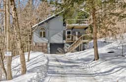 Chittenden Chalet with Pool, Golf & Club Access - Image 5