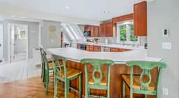 Ski-Access Townhouse with Mountain Views, Kingswood - Image 2
