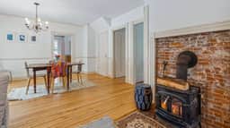 Historic Woodstock House with Library & Fireplace - Image 2