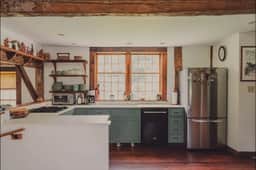 Historic Farmhouse on Working VT Farm & Hot Tub - Image 4