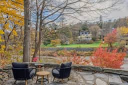 Riverside Vista, Woodstock Riverfront House - Image 2