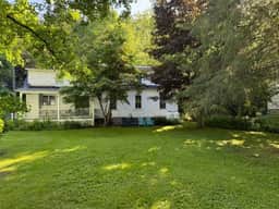 Woodstock Trail Cottage | 2 Blocks from the Inn - Image 2