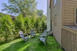 End-Unit Condo on the Fairway, Fairway Village - Image 4
