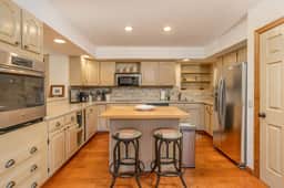 Private Quechee House near the Club & Golf - Image 4