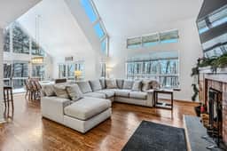 The Oasis, 5BR with Pool Table & Golf Course Views - Image 2