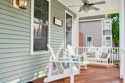 Lilys Pad Home with Gourmet Kitchen, Near Beach - Image 5