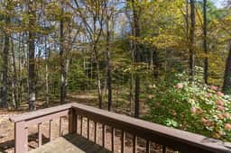 Modern Condo with Community Pool, Newton Village - Image 2