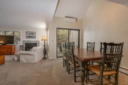 Modern Condo with Community Pool, Newton Village - Image 4