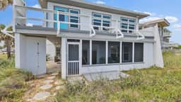 Beachfront Apartment with Screened Porch & Deck - Image 5