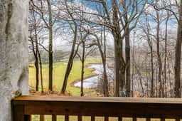 Condo above Quechee Village with Golf Views, Windsor - Image 2