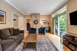 Wooded Colonial with Fire Pit & Deck, near the Club - Image 4