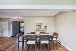 Renovated Condo with Golf Views, Landmark - Image 3