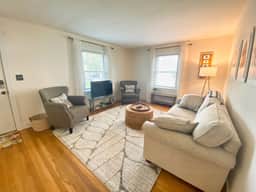 Madison Suite Cottage, Two Blocks from the Beach - Image 5