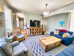 Pelican Place Home, Steps from Beach & Shops - Image 4
