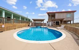 Driftwood Beachfront Home with Pool & Golf Cart - Image 2