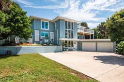 Crescent Beach Home, Ocean Views & Game Room - Image 2