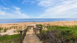 Bala Sands Estate, Oceanfront Deck & Direct Beach - Image 4