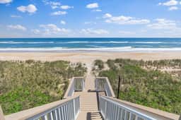 Seawatch Oceanfront Home, Views & Beach Access - Image 4