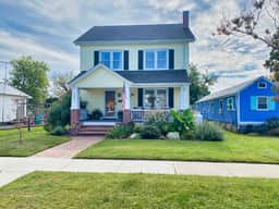 Coopers Landing Home, Two Blocks from Beach - Image 5
