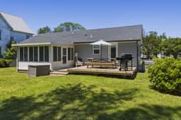 Nautical Miles Home, Close to Park, Beach & Shops - Image 2