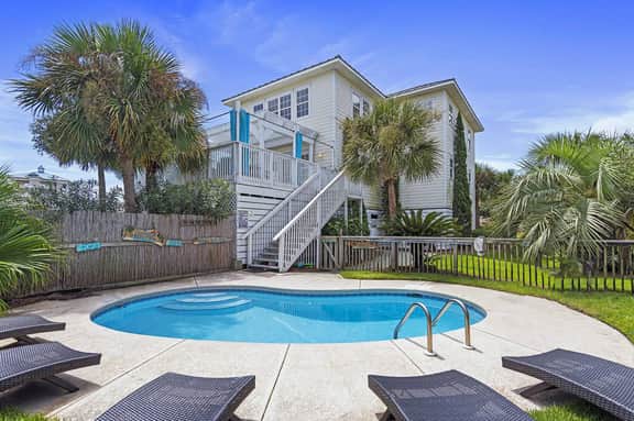 Holiday Isle Home with Pool, Views & Tiki Cruise - Image 4