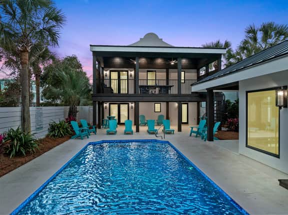 Salty Skipper Home with Pool, Tiki Bar & Game Room - Image 5