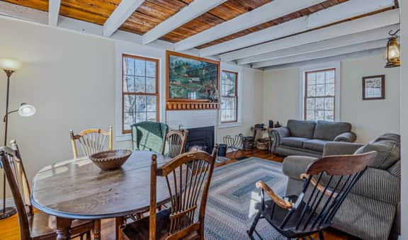 Riverside Cottage on the Ottauquechee River - Image 4