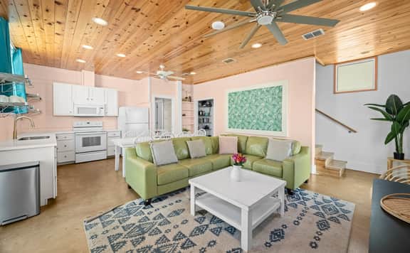 Rooftop Terrace, Panoramic Deck, Pool & Near Beach - Image 2