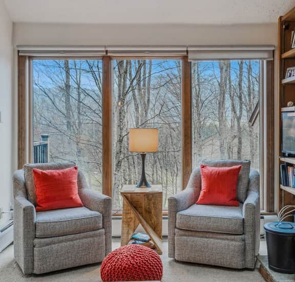 Fireplace Condo with Sweeping Golf Views, Greensway - Image 3