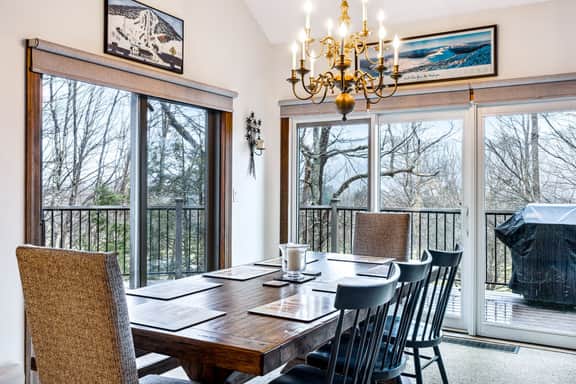 Fireplace Condo with Sweeping Golf Views, Greensway - Image 2