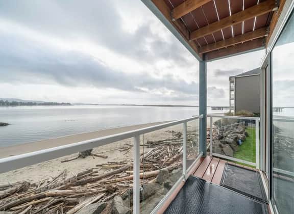 Dock of the Bay Condo, Fireplace & Bay Views - Image 3