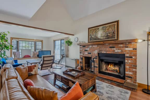 Game Room Condo, Sugar Hill, Pet-Friendly - Image 3