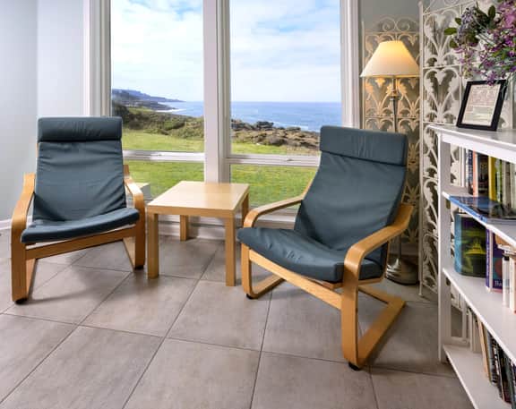 Paradise Regained Condo, Whale Watching & Pool - Image 3