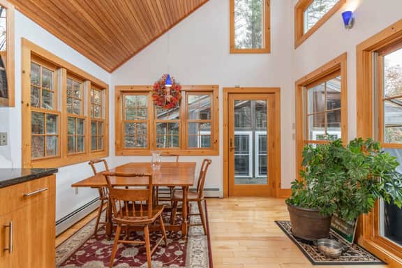 Wright Reservoir Estate with Panoramic Views & 10 Acres - Image 4
