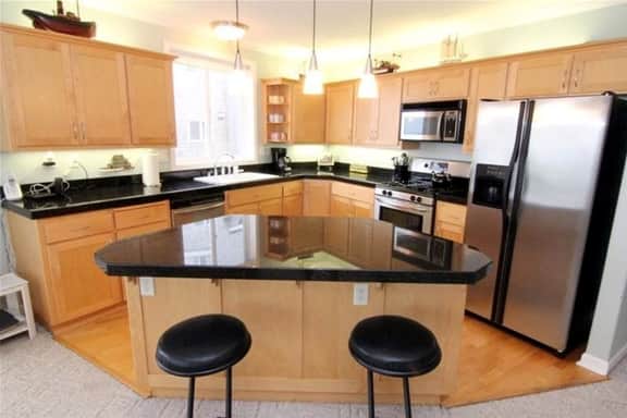 Captains Choice Condo, Panoramic Views & Pool - Image 5