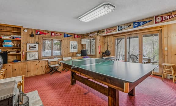 Whitman Brook Overlook House with Game Room - Image 4