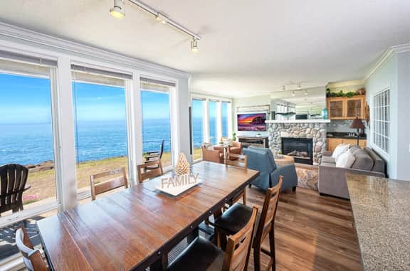 Coastal Breakers Condo, Ocean Patio, BBQ & Pool - Image 3